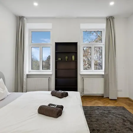 Big Spacious Central Apartment In Wien Exterior foto