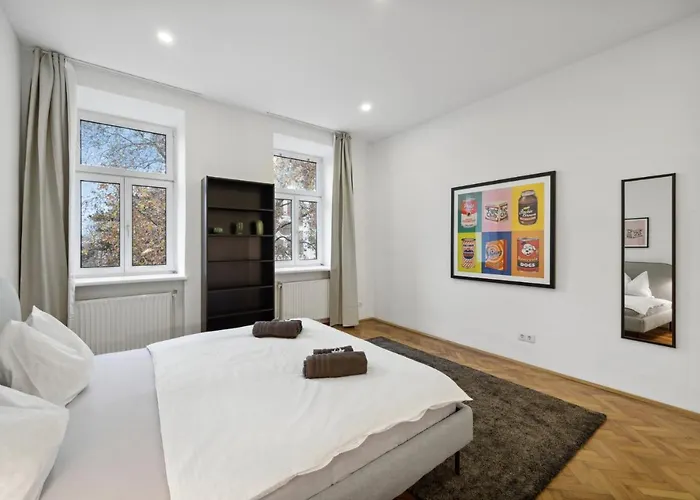 Big Spacious Central Apartment In Vienna